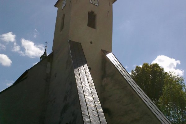 Kostol Nanebovzatia Panny Márie zo 14. storočia
