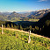 Neskoré poobedie nad údolím s výhľadmi na Tennengebirge a Dachstein
