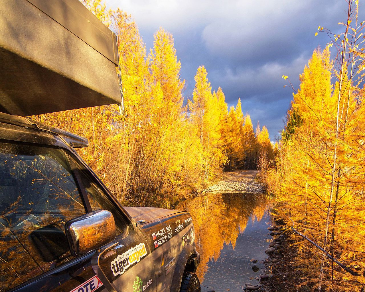 Krásna jeseň na Sibíri, BAM road, Rusko (autor foto: Remišovci)