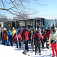 Autobus plný bežkárov v obci Králiky pri Banskej Bystrici