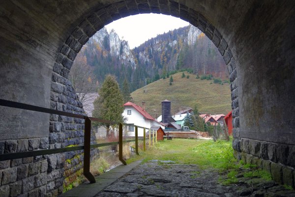 Stratená, viadukt do Tiesňav