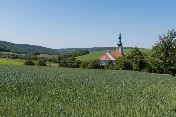Obzretie sa späť, jeden z troch najväčších evanjelických kostolov na Slovensku