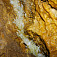 Heliktitmi vyplnená puklina - jaskyňa D. Horváta, autor Tomáš Lánczoš