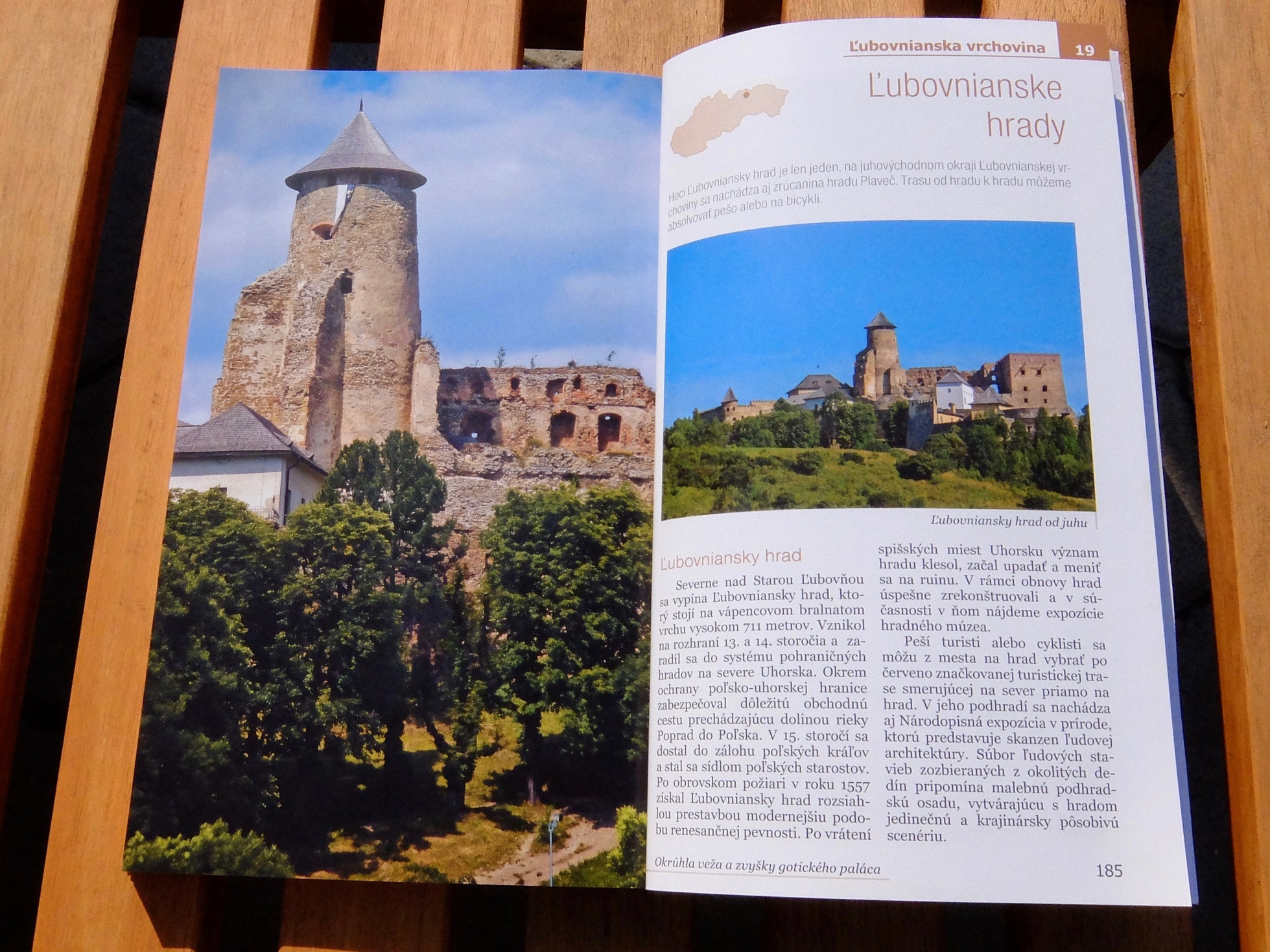 Celostranová fotografia na začiatku kapitoly - Ľubovnianske hrady