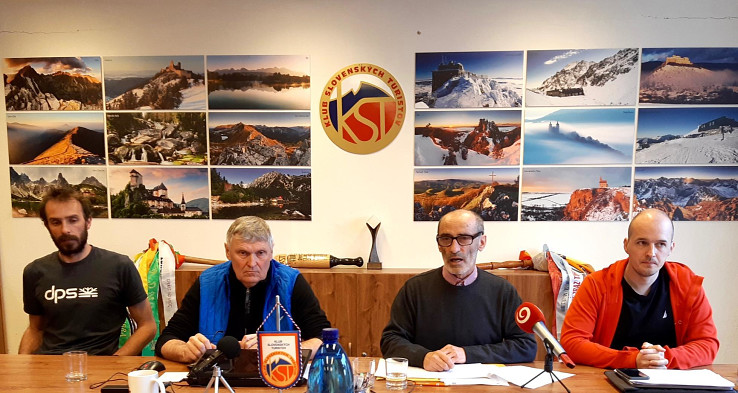 Zľava Igor Žiak, Peter Dragúň, Igor Koller a Michal Kačerík