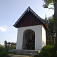 Ďalšia pekná historická kaplnka nad Szczawnikom a pri odbočke do Millika
