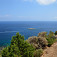 Pohľad na Ayios Aeoryios Island, kúsok za oddychovou lavičkou
