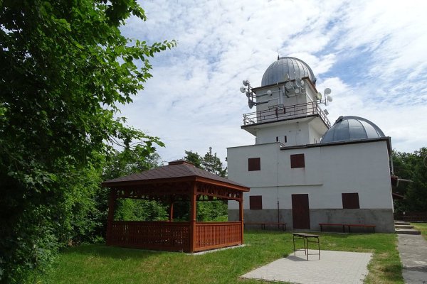 Banskobystrická vartovka na vrchu Vartovka - pohľad od západu (dnes hvezdáreň)
