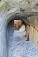 Tunel do hradu Lednica