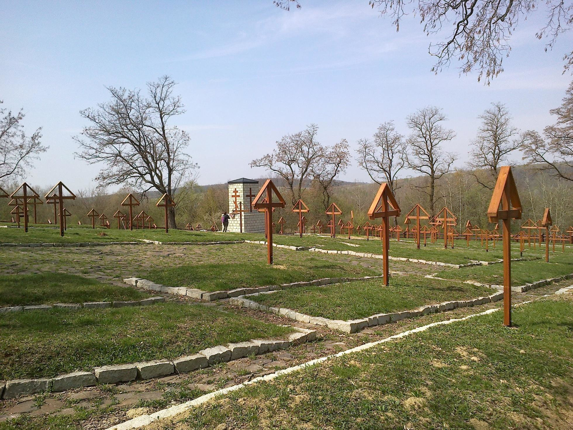 Vojnový cintorín Veľkrop