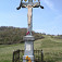 Kríž na lúkach smerom na Makovce