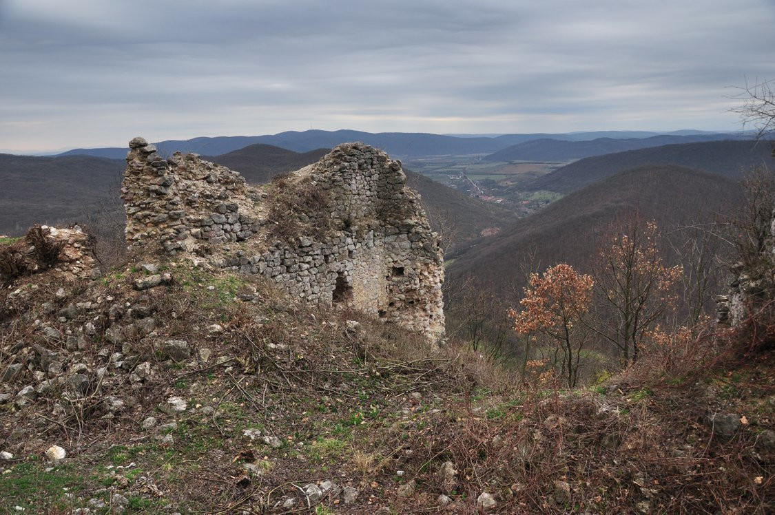 Pohľad z hradu Szádvár (autor foto: Stanislav Ďurica)