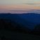 Planina Horný vrch, Buková, večerný pohľad na severné zrázy Silickej planiny, vysielač pri Dievčenskej skale