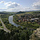 Pohľad z hradu Plaveč na rieku Poprad a dedinu Plaveč