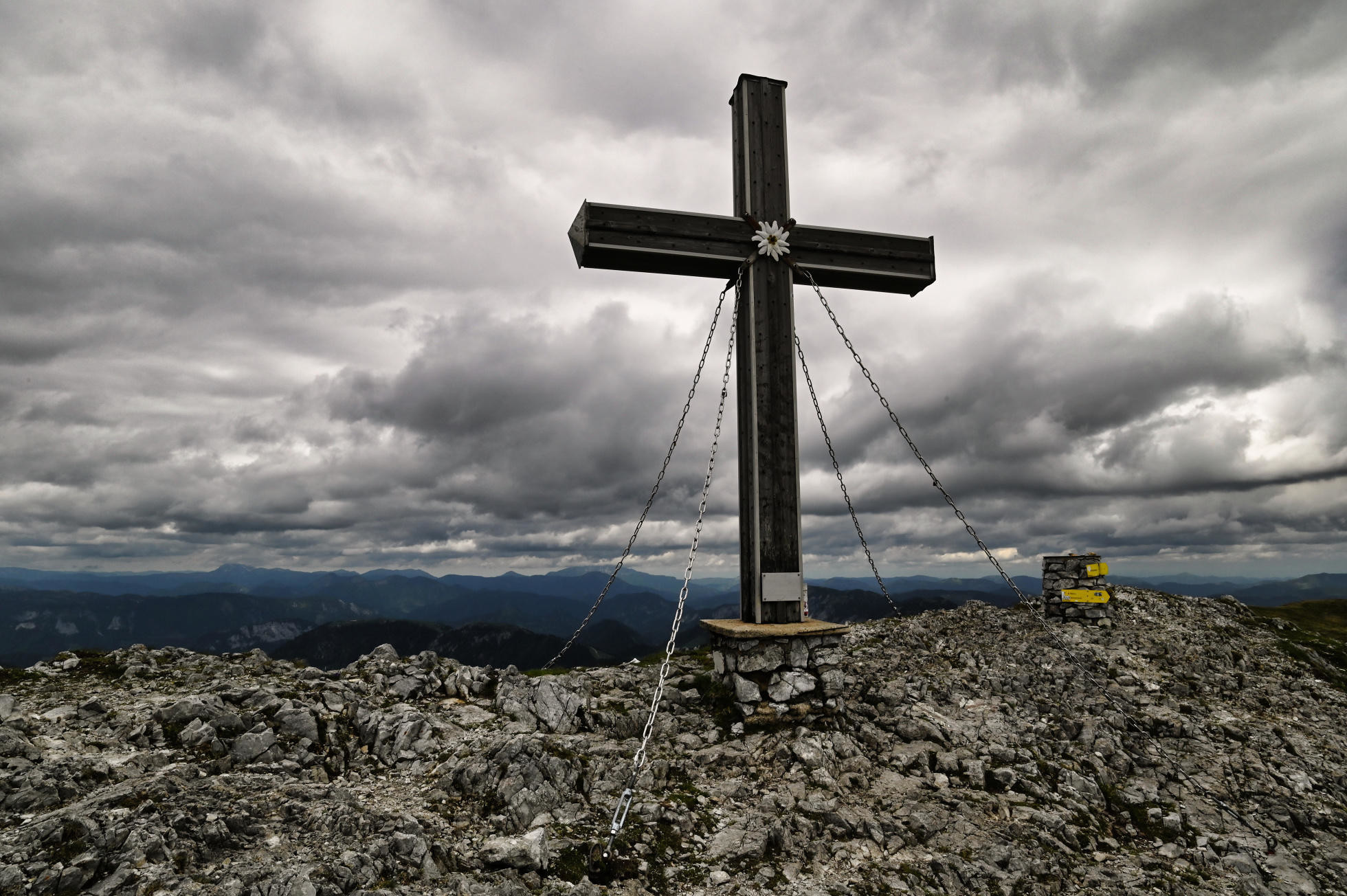 Hohe Veitsch - vrcholový kríž