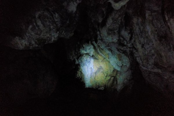 Jaskyňa Mažarná