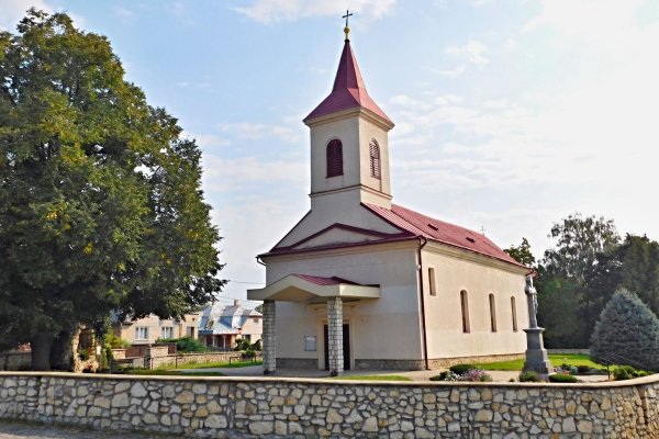 Rímskokatolícky kostol v Plechoticiach