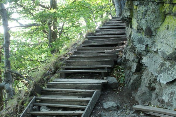 Staré schody na Sitno