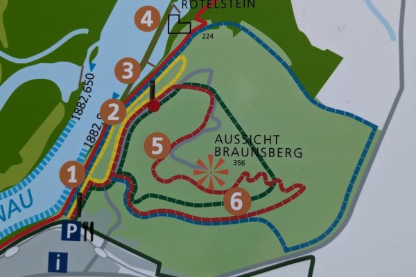 Mapka miestnych trás na Braunsbergu