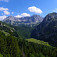 Suha dolina - záver (Čierna Hora), pohľad na lavínište, vzadu masív Bioć (Trnovački Durmitor)