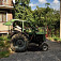 Traktor v úprave so strechou zo Škody 120 z Prochota