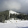Bobrovecké sedlo v zime, v popredí Jamborov vrch (Jamborowy Wierch), (autor foto: Tomáš Trstenský)