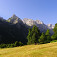 Ranná panoráma doliny Grbaje počas nástupu na túru