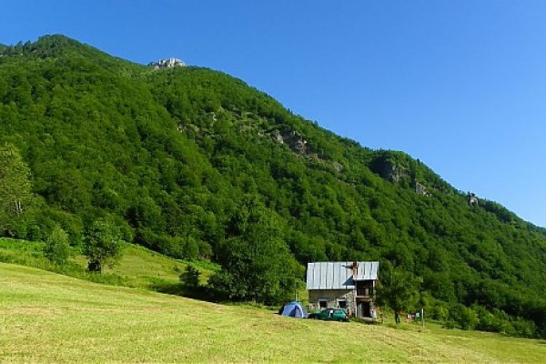 Dolina Grbaja - horská chata Srbského turistického klubu Radnički z Belehradu
