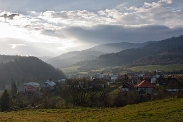 Pod Striebornou, pohľad na Kojšov a dolinu Kojšovského potoka