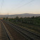 Veľká Homola: Pohľad z vlaku zo Šenkvíc