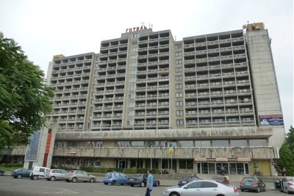 Užhorod - hotel Intourist Zakarpattya