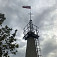 Vrchol Vápennej - veža s vlajkou 