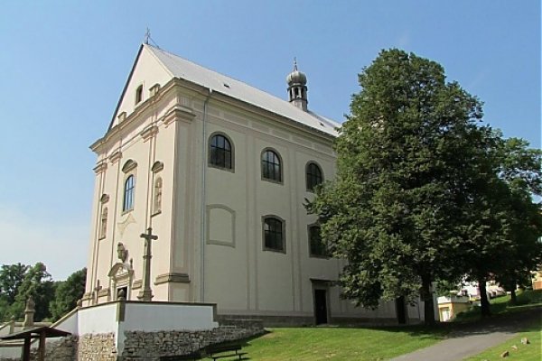 Kostol v Rajnochoviciach