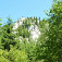 Bralá Biele skaly nad cestou Jeleňovskou dolinou