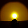 Šírka svetelného kužeľa pri svetelnom toku 500 lumenov zo vzdialenosti 1 metra je 175 cm (fotené na oranžovej stene)
