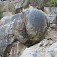 Posledná kamenná guľa, ktorá v kameňolome zostala