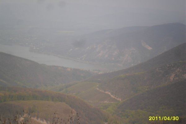 Dunaj z Dobogókő (Chotárna skala) 