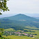 Slanská Huta a vrch Hradisko nad Slancom, v pozadí Mošník, Makovica, Šimonka a Čierna hora v Slanských vrchoch