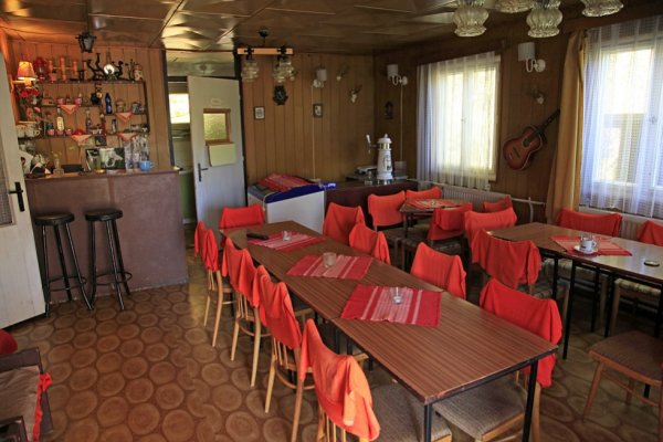 Reštaurácia s barom