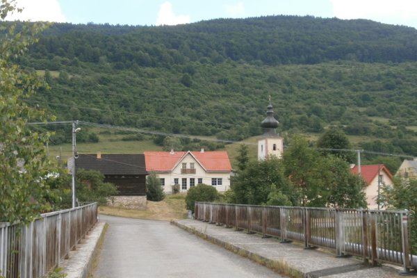 Spätný pohľad na dedinku Tichý Potok