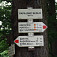 Pešie trasy doplnené piktogramom lyžiara (Javorníky) (autorka foto: Andrea Morongová)