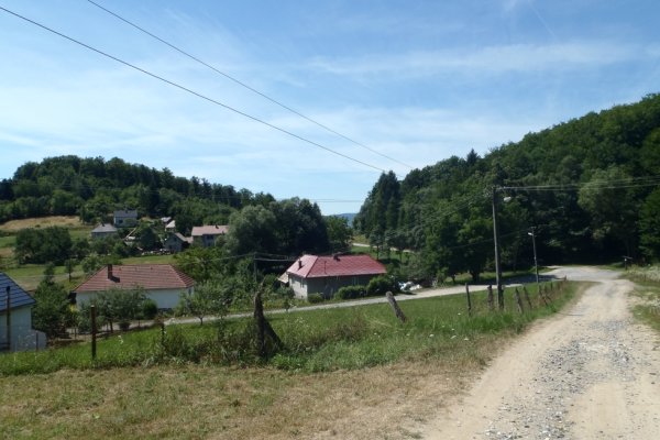 Tichá osada Hrnčiarky, pohľad späť