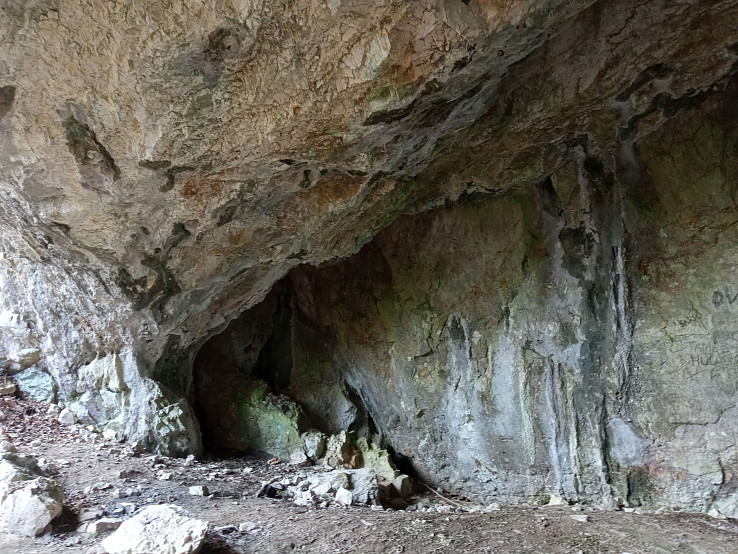 Maštaľná jaskyňa