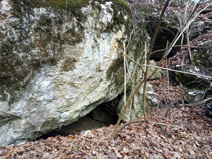 Jaskyňa v Skalnom amfiteátri II