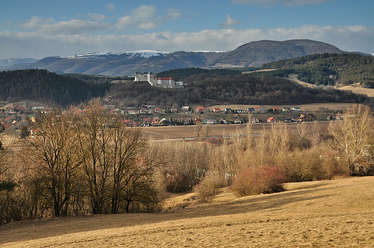 Ľupčiansky hrad pod Plešami