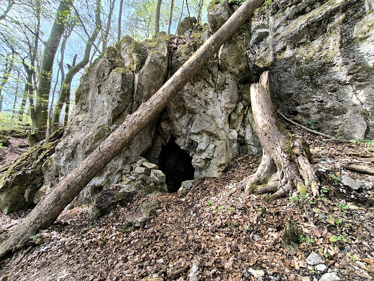 jaskyňa Kaplnka