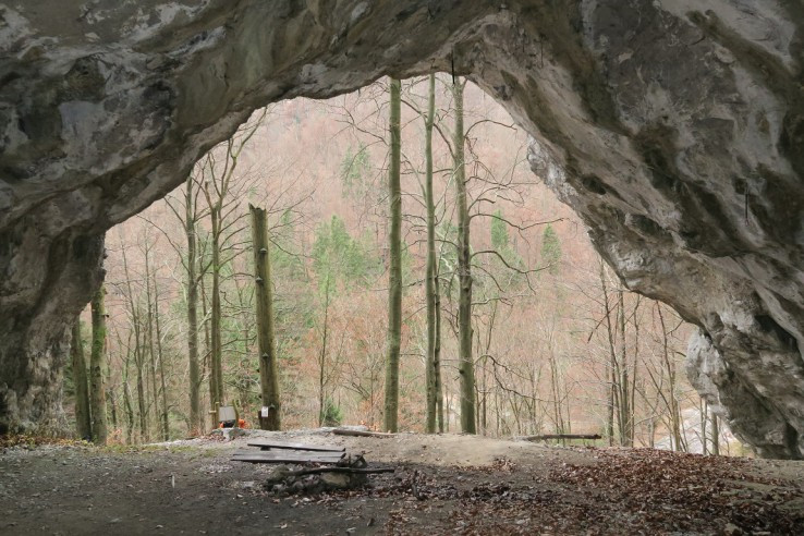 Dekrétova jaskyňa v Hornom Harmanci