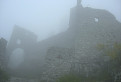 Plavecký hrad v hmle