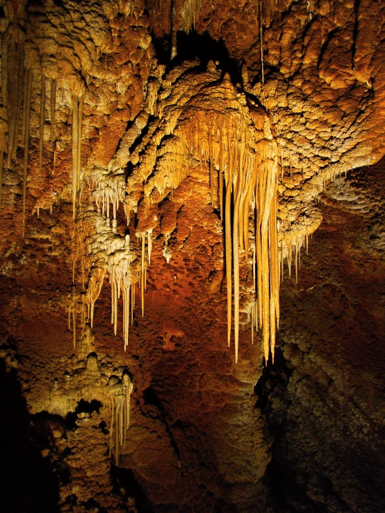 Jaskyňa Rákoczi - bohatá kvapľová výzdoba