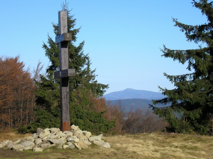 Kříž na Veľkom Javorníku